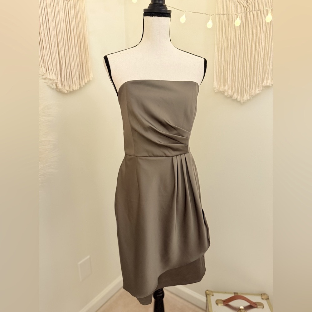 🌾 Banana Republic Elegant Classic Ruched Strapless‎ Cocktail Dress